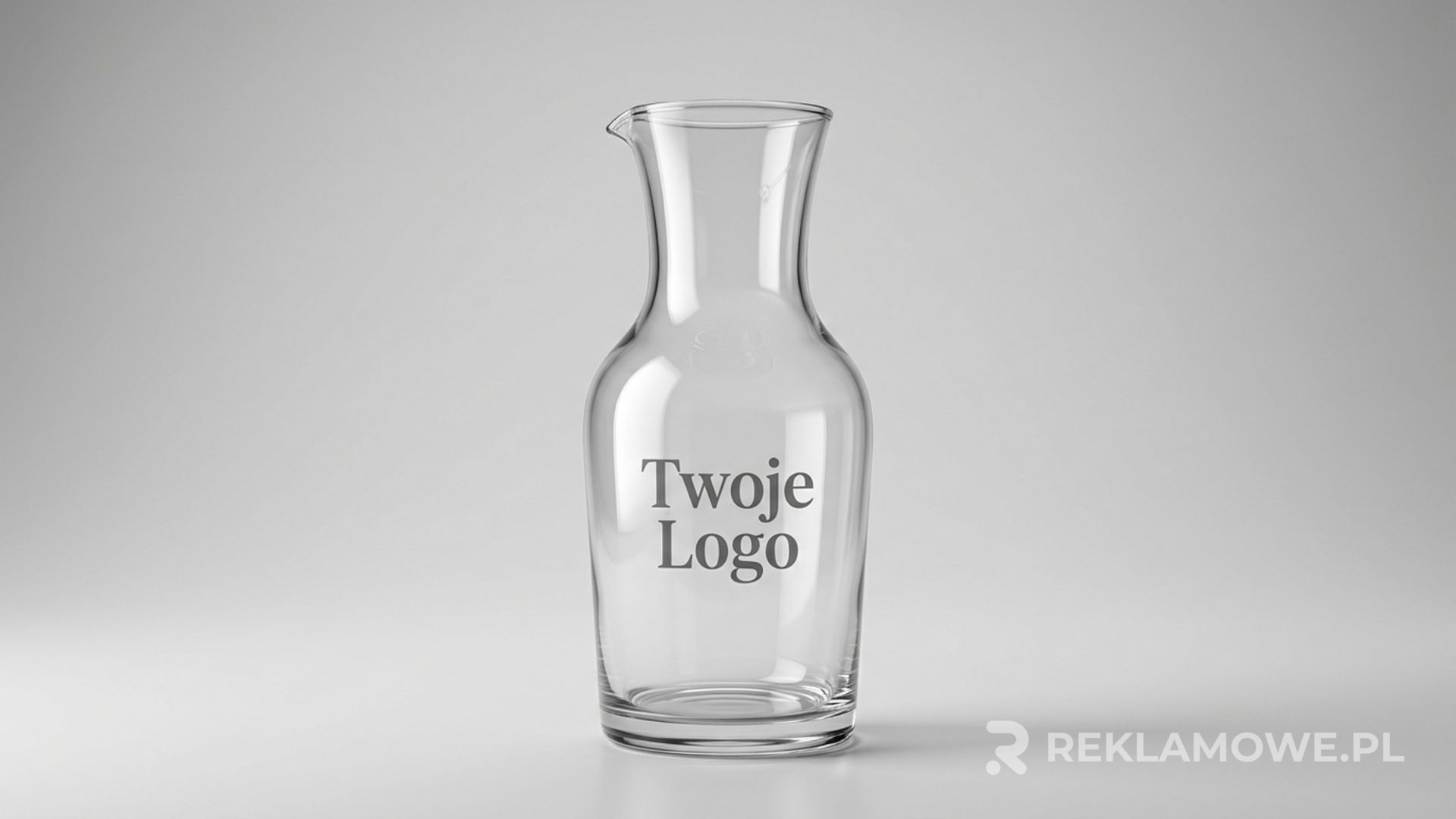 Nowoczesna karafka reklamowa o eleganckim designie przyciągającym uwagę