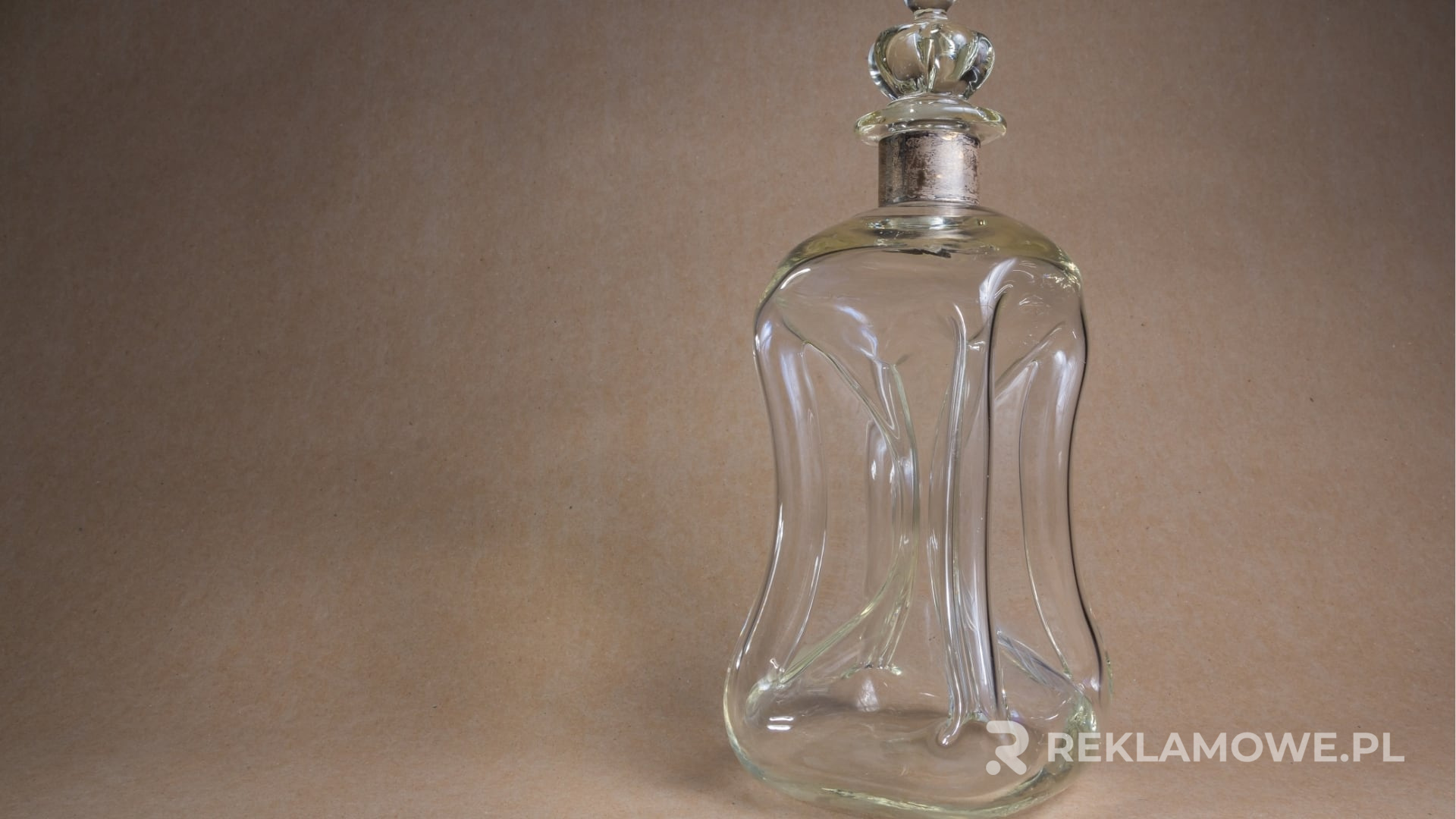 Nowoczesne karafki reklamowe